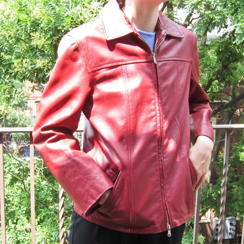 fine Italian women's leather jacket